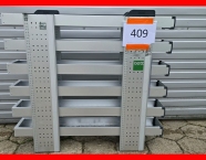 Nr. 409<br />
Półka Uniwersalna Aluminiowa Firmy BOTT <br />
Wymiary:<br />
Dł - 155 cm<br />...